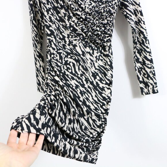 *H&M Draped Black and Beige bodycon dress - Picture 7 of 8